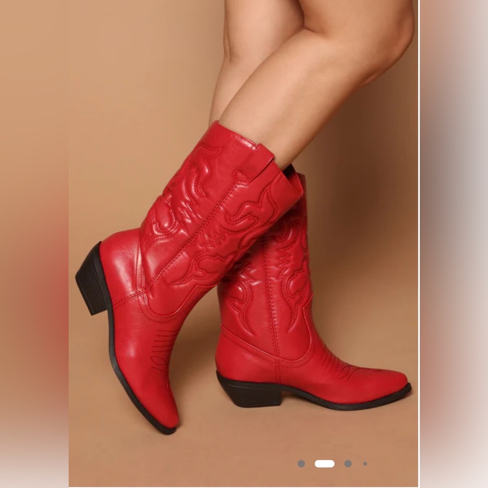 Soda Bold Red Heeled Boots